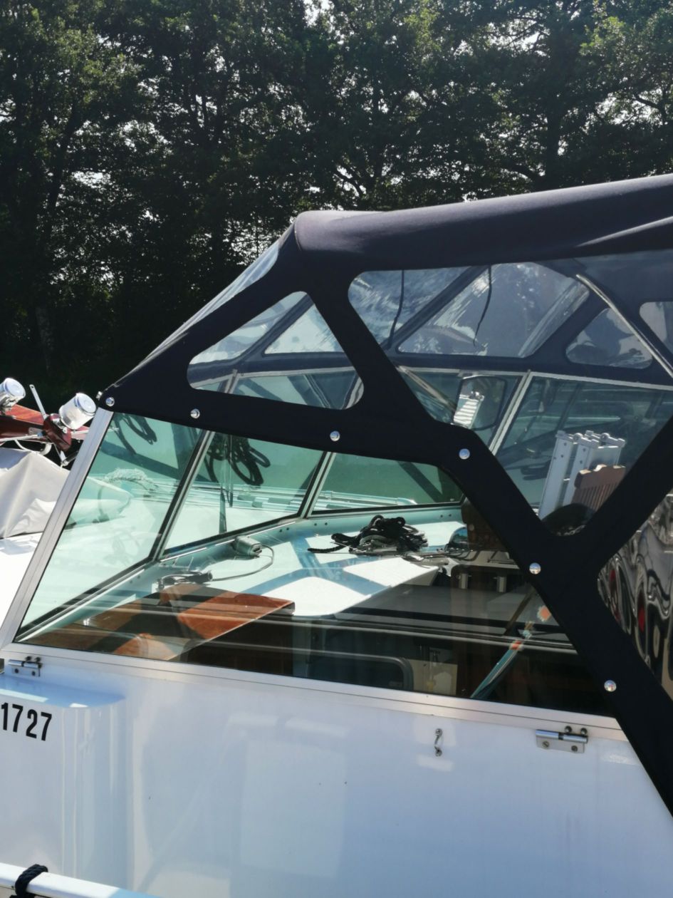 boat windshield
